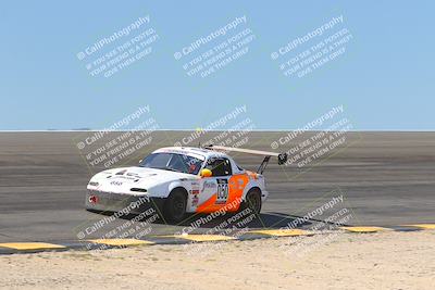 media/Oct-15-2023-Lucky Dog Racing Chuckwalla (Sun) [[f659570f60]]/2nd Stint Bowl/